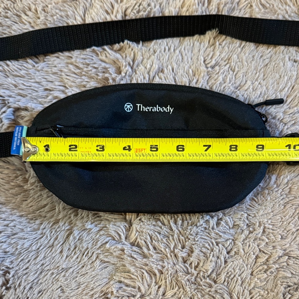 Therabody Black Belt Bag - Picture 8 of 9